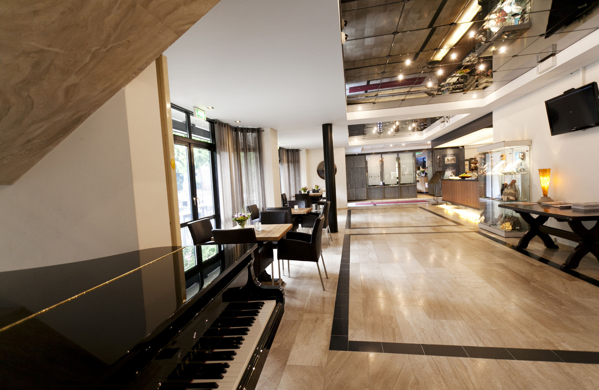 Fletcher Hotel-Restaurant De Korenbeurs เมด ภายนอก รูปภาพ